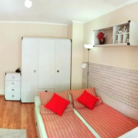 дом анести Appartement Varna