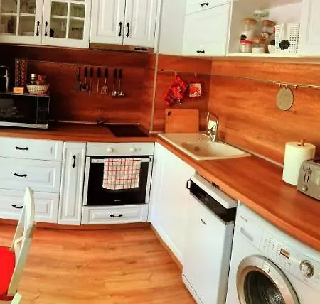 дом анести 바르나