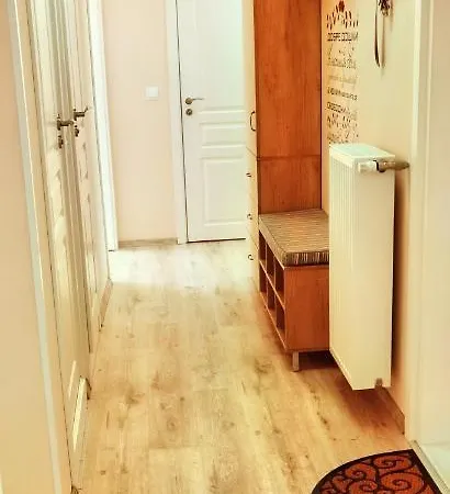 дом анести דירה וארנה